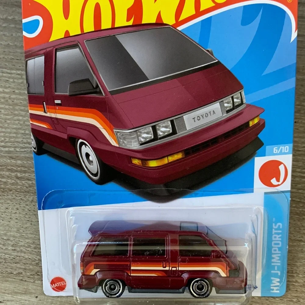 Hot Wheels 1986 Toyota Van J Imports 80 1980s Mini Minivan Hotwheels New 2023